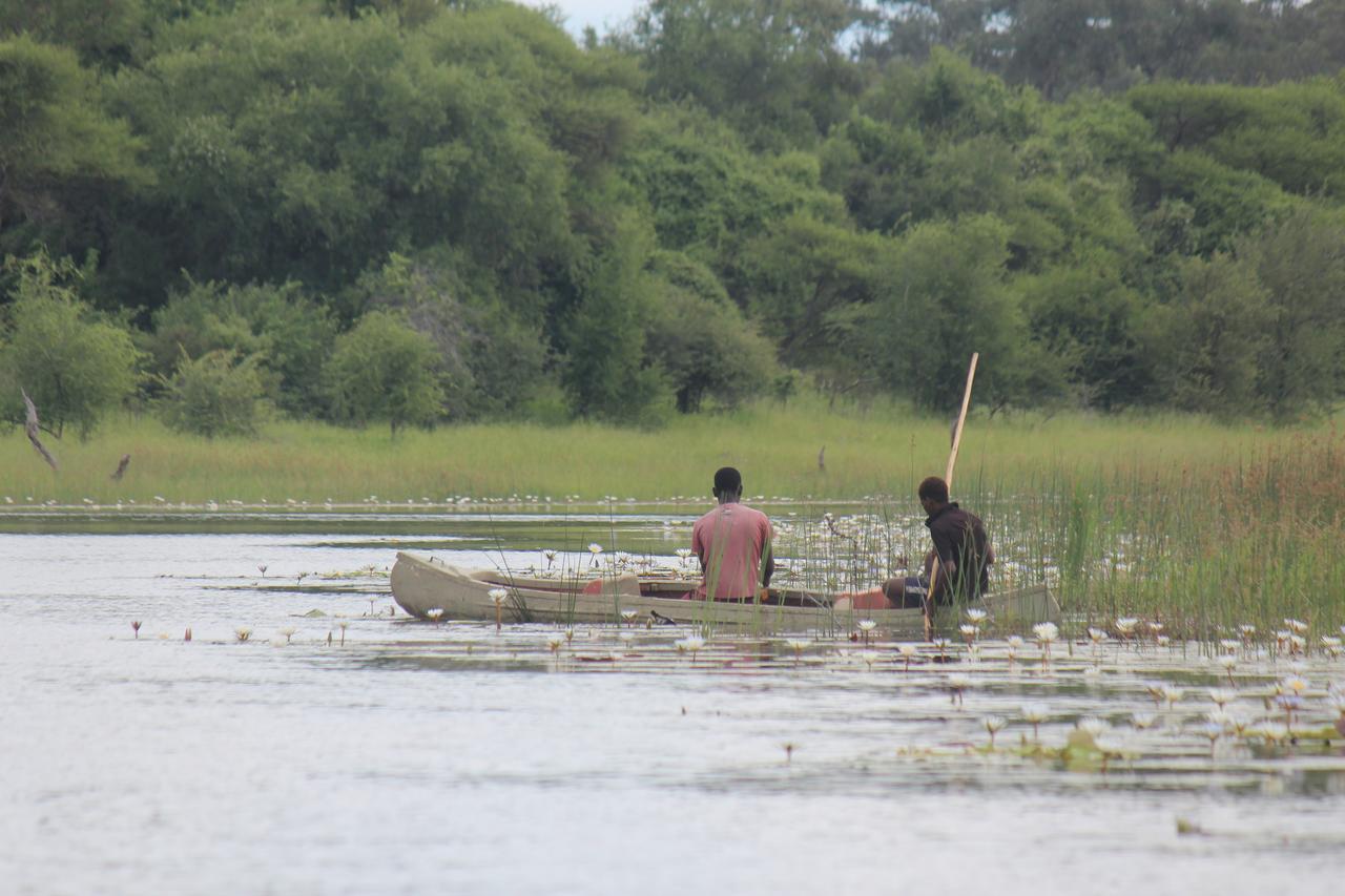 Cresta Maun Hotel Exteriör bild